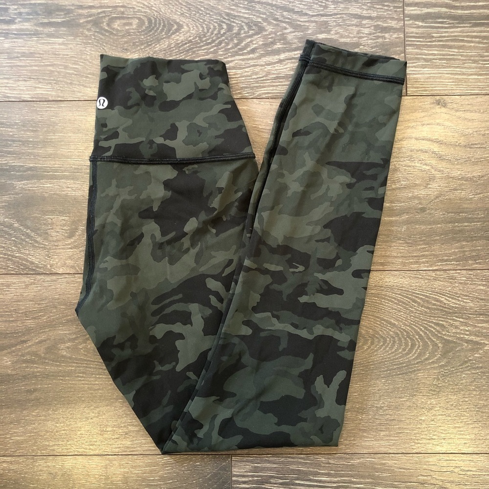 Lululemon Wunder Under Luxtreme